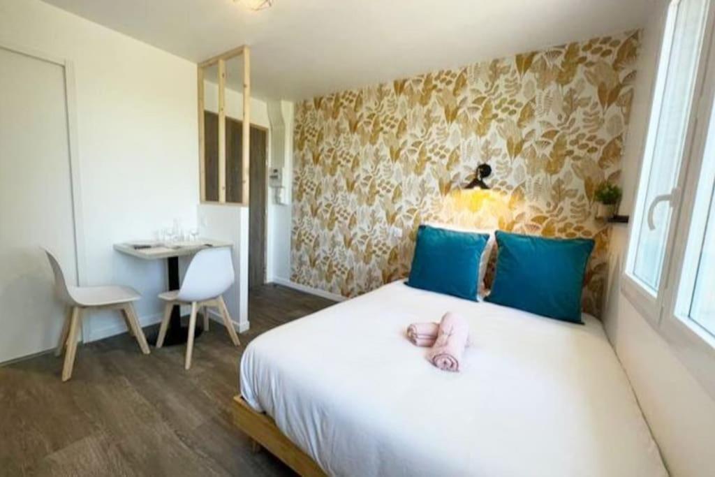 Suite Le Studio Mangue - Cosy & Vue Sur Le Jardin - Plages A Proximite Saint-Nazaire  Exterior photo